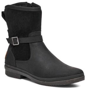 UGG Simmons Waterproof Insulated Boot